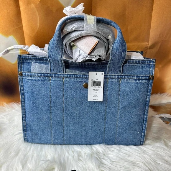 COACh Denim Cargo Tote Bag Color Indigo Denim - Picture 6 of 6